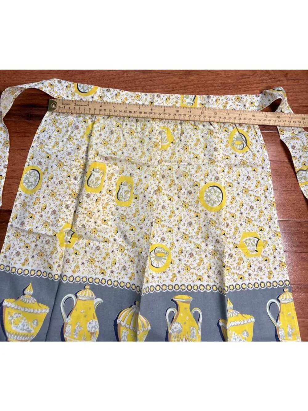 Floral Apron Yellow Teapot Pitcher Print Retro Kitchen Art Design